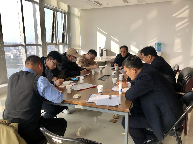 赫喆团支部深入召开以党史学习教育为引领的“四史”宣传教育暨“党的十九届六中全会精神”集中学习研讨研讨会